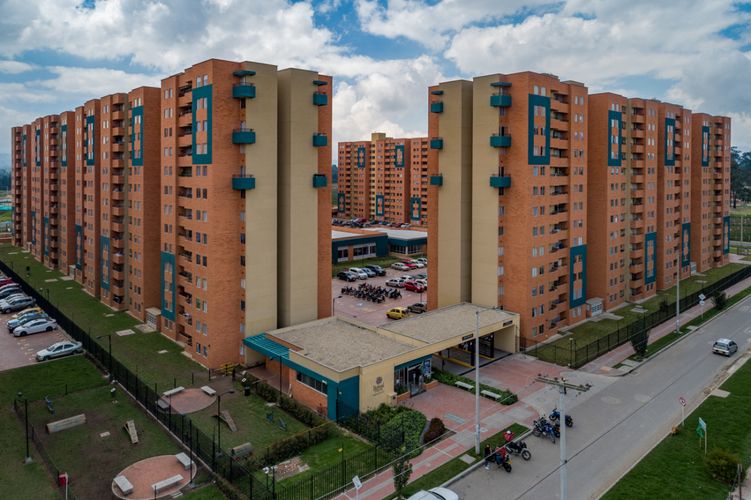 Apartamento de 3 alcobas en venta en Conjunto Residencial Boreal, Madrid, 55 m² · foto 6 de 11