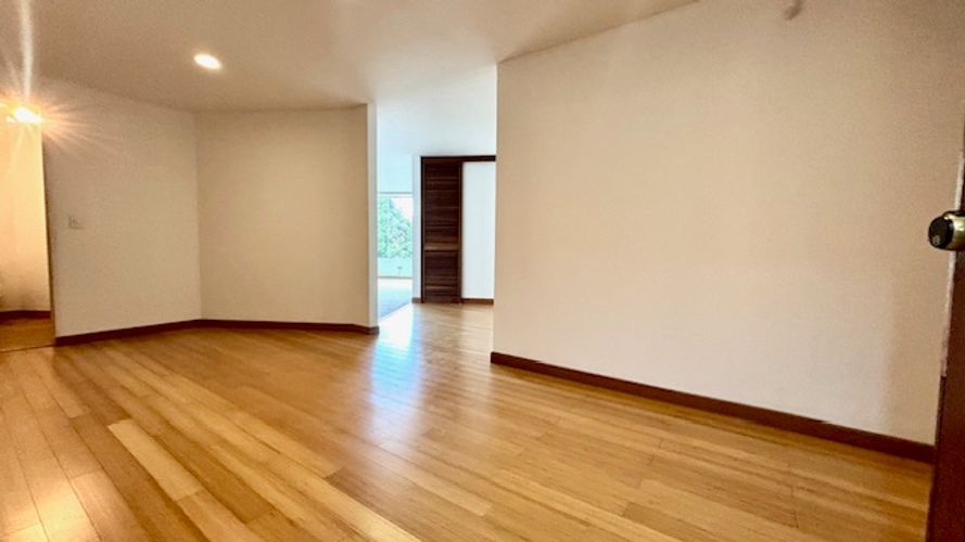 Apartamento en venta en Los Rosales, Bogotá · foto 5 de 24