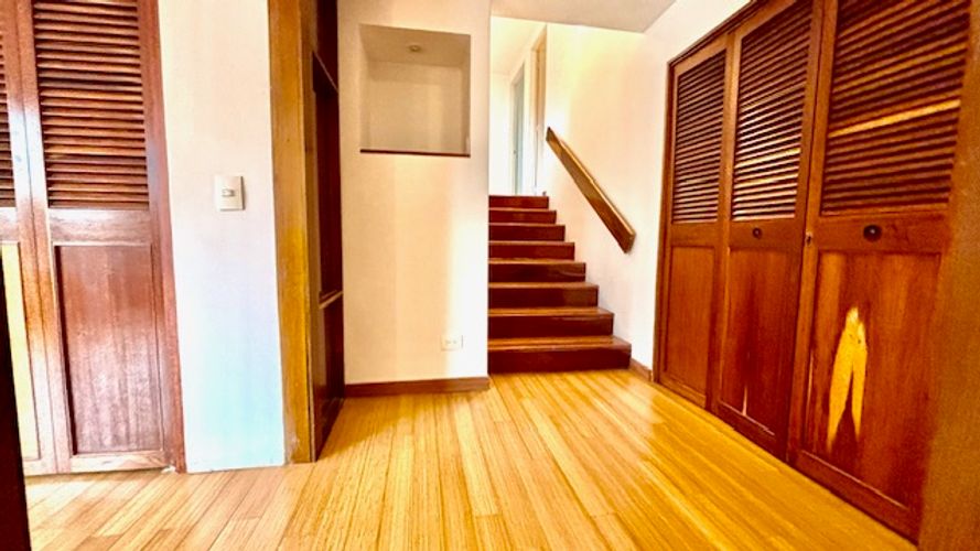 Apartamento en venta en Los Rosales, Bogotá · foto 10 de 24