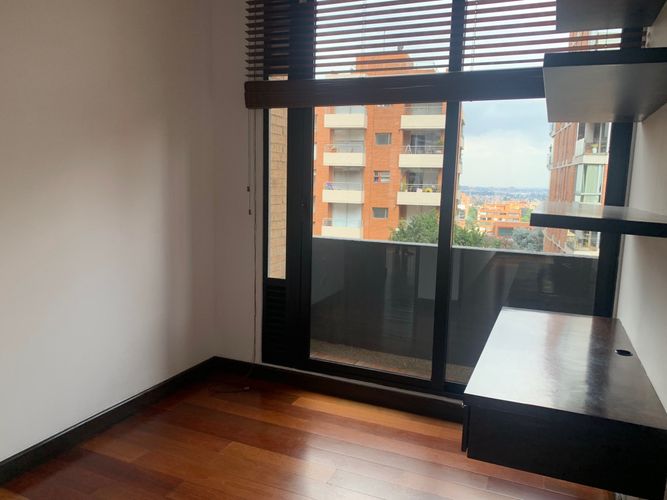 Apartamento de 2 alcobas en venta en Desarrollo Brazuelos, Bogotá, 120 m² · foto 12 de 23