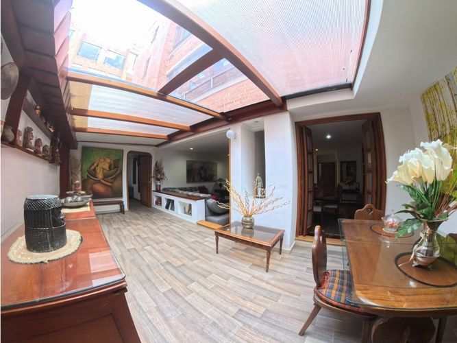 Apartamento de 4 alcobas en venta en San Patricio, Bogotá, 263 m² · foto 6 de 20