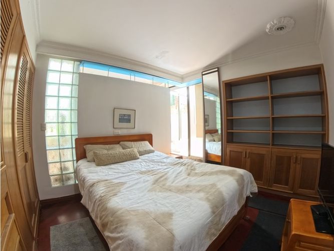 Apartamento de 4 alcobas en venta en San Patricio, Bogotá, 263 m² · foto 8 de 20