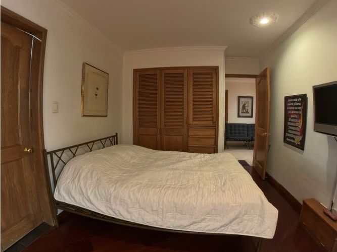 Apartamento de 4 alcobas en venta en San Patricio, Bogotá, 263 m² · foto 10 de 20
