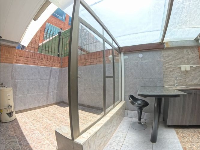 Apartamento de 4 alcobas en venta en San Patricio, Bogotá, 263 m² · foto 14 de 20