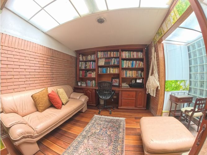 Apartamento de 4 alcobas en venta en San Patricio, Bogotá, 263 m² · foto 17 de 20