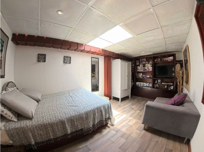 Apartamento de 4 alcobas en venta en San Patricio, Bogotá, 263 m² · foto 18 de 20