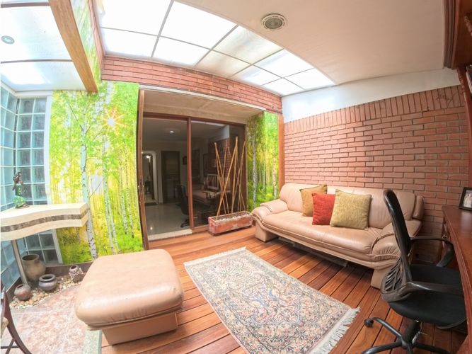 Apartamento de 4 alcobas en venta en San Patricio, Bogotá, 263 m² · foto 19 de 20