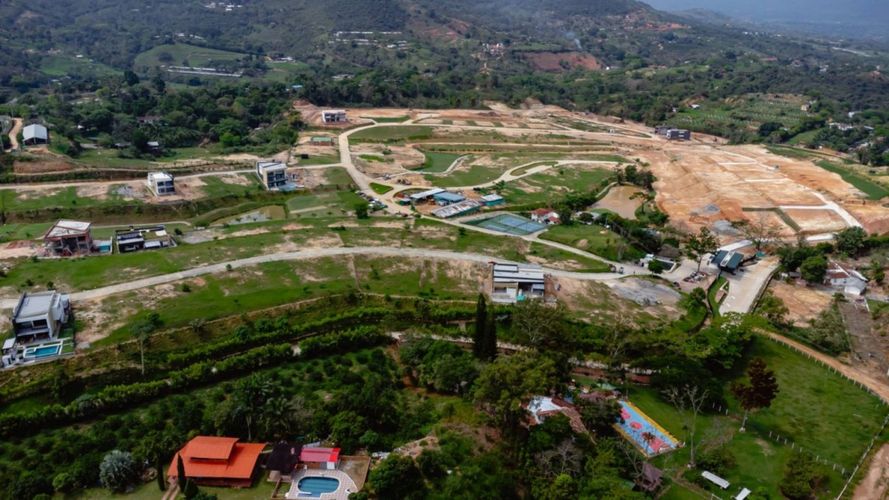 Lote en venta en Ruitoque, Floridablanca, 771 m² · foto 5 de 6