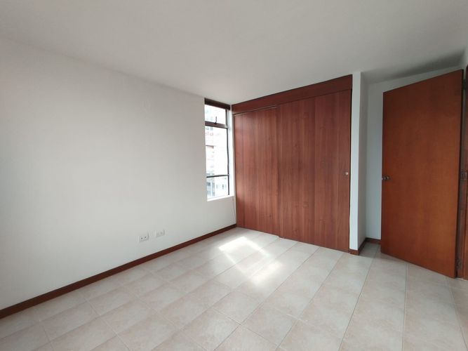 Apartamento de 3 alcobas en arriendo en El Poblado, Medellín, 80 m² · foto 9 de 15