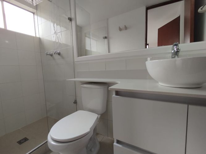 Apartamento de 3 alcobas en arriendo en El Poblado, Medellín, 80 m² · foto 10 de 15