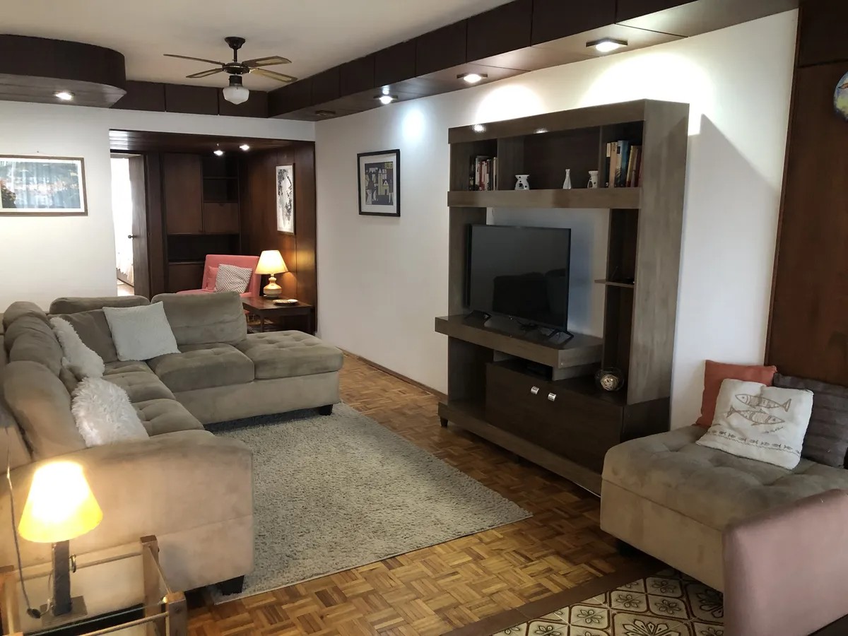 ALQUILER APARTAMENTO AMOBLADO 2 DORMS RAMBLA PUNTA CARRETAS · Foto 2