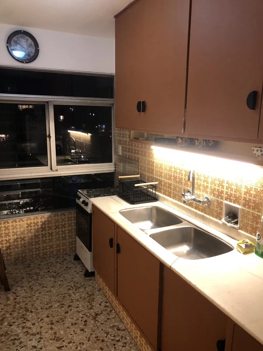 ALQUILER APARTAMENTO AMOBLADO 2 DORMS RAMBLA PUNTA CARRETAS · Foto 10