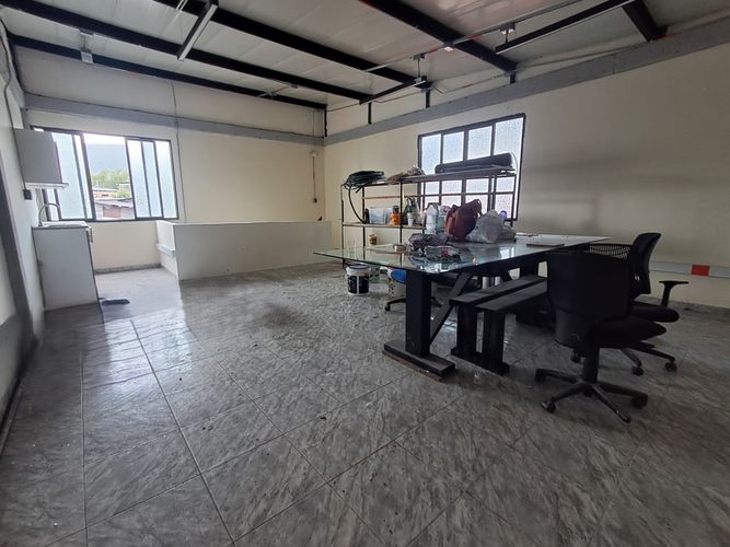 Bodega en arriendo en Los Naranjos, Dosquebradas, 250 m² · foto 8 de 8