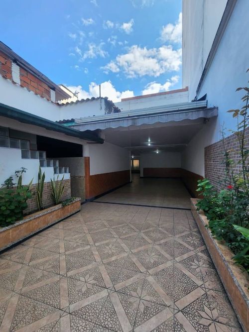 Casa de 4 alcobas en venta en Cabecera Del Llano, Bucaramanga, 454 m² · foto 7 de 7