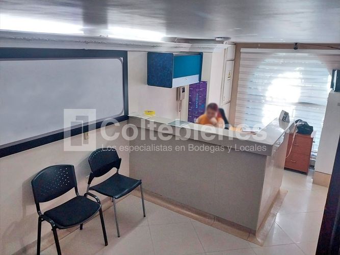 Bodega en venta en Belén, Medellín, 650 m² · foto 11 de 14