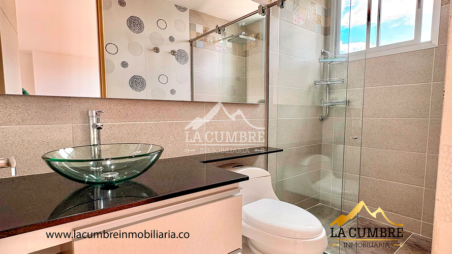 Apartamento de 3 alcobas en venta en Castropol, Medellín, 117 m² · foto 7 de 11