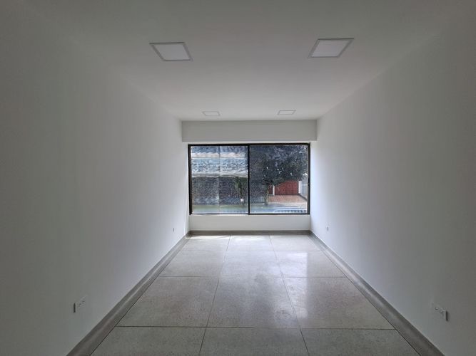 Oficina en arriendo en Maraya, Pereira, 90 m² · foto 8 de 10