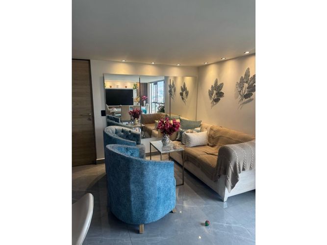 Apartamento de 3 alcobas en venta en El Trapiche, Bello, 74 m² · foto 2 de 15