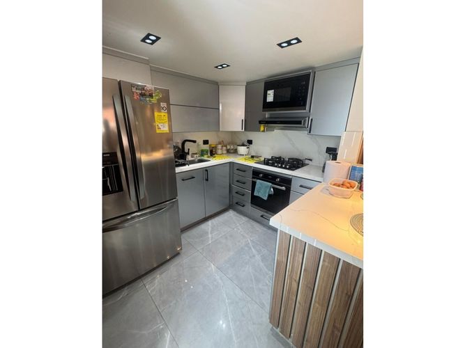 Apartamento de 3 alcobas en venta en El Trapiche, Bello, 74 m² · foto 5 de 15