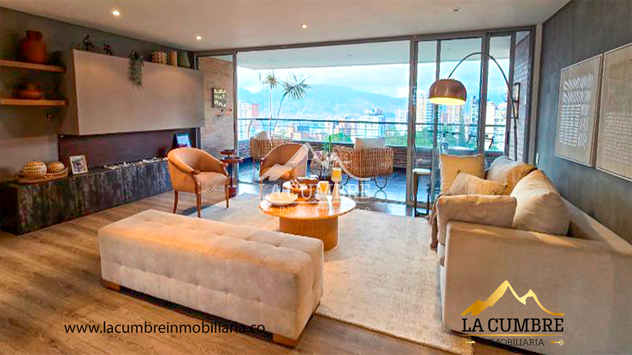 Apartamento de 3 alcobas en arriendo en El Poblado, Medellín, 200 m² · foto 2 de 12