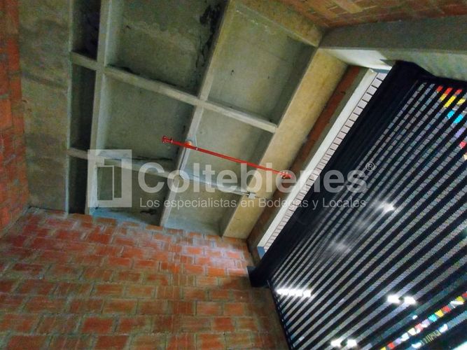 Local en arriendo en Laureles, Medellín, 17 m² · foto 6 de 11
