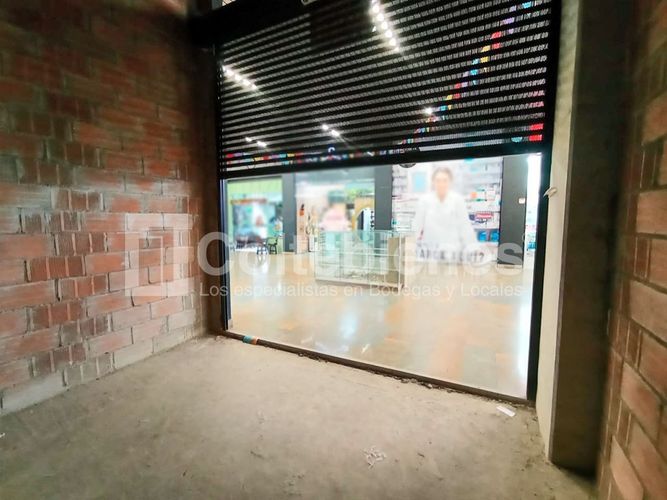 Local en arriendo en Laureles, Medellín, 17 m² · foto 8 de 11