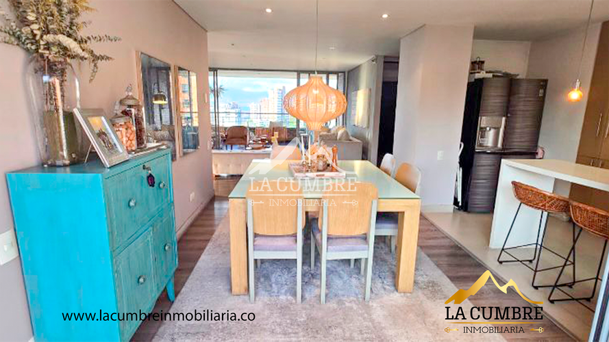 Apartamento de 3 alcobas en arriendo en El Poblado, Medellín, 200 m² · foto 5 de 12