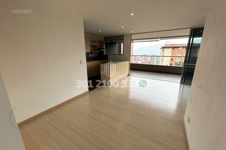 Apartamento de 2 alcobas en arriendo en Loma Del Esmeraldal, Envigado, 90 m² · foto 2 de 21
