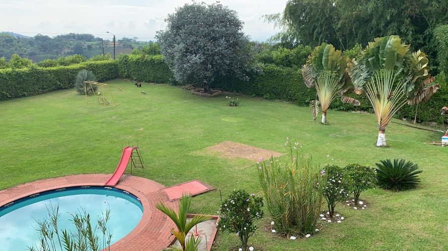 Finca en venta en La Bella, Pereira, 8050 m² · foto 2 de 7