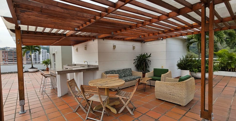 Apartamento de 2 alcobas en venta en Santa Rita, Cali, 68 m² · foto 20 de 23