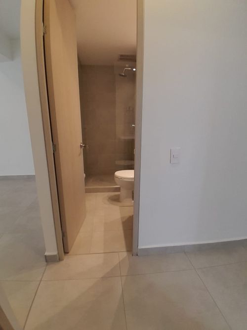 Apartamento de 3 alcobas en arriendo en Las Vegas, Envigado, 74 m² · foto 7 de 24