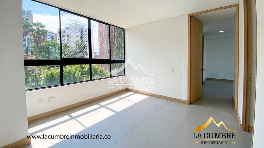 Apartamento de 3 alcobas en arriendo en La Calera, Medellín, 127 m² · foto 12 de 17