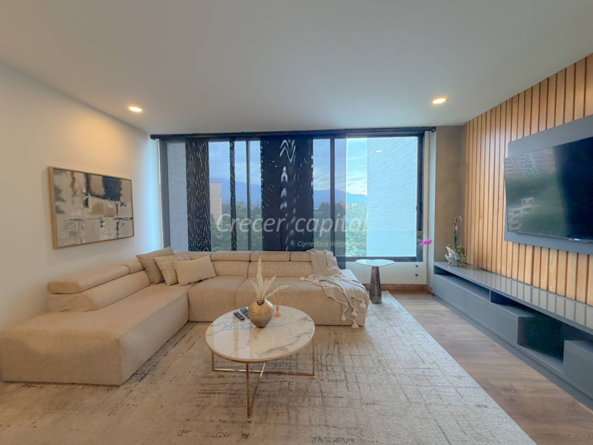 Apartamento en arriendo en El Poblado, Medellín · foto 2 de 11