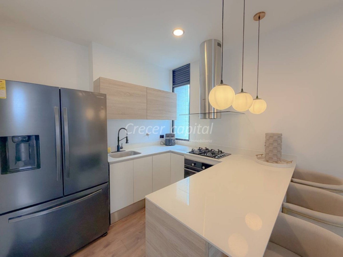 Apartamento en arriendo en El Poblado, Medellín · foto 4 de 11