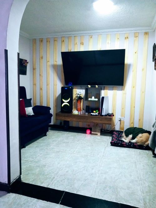 Casa de 12 alcobas en venta en Villas Del Dorado, Bogotá, 351 m² · foto 3 de 8