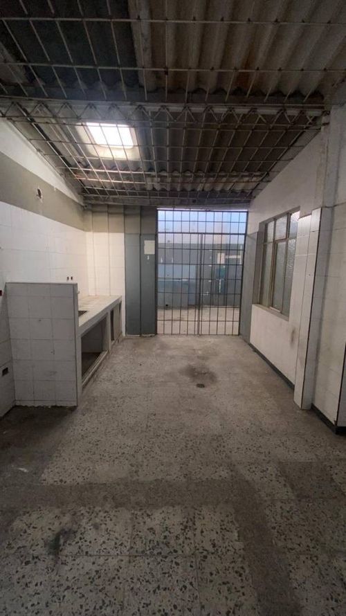 Local en venta en San Vicente, Cali, 491 m² · foto 13 de 24
