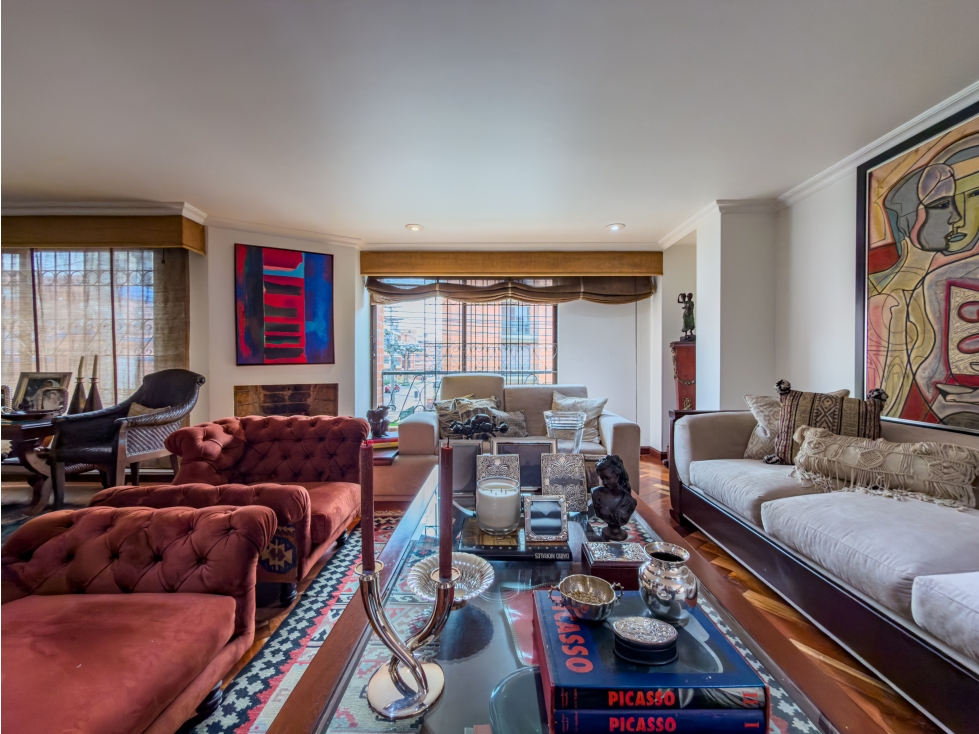 Apartamento en venta en Chicó Navarra, Bogotá · foto 3 de 24