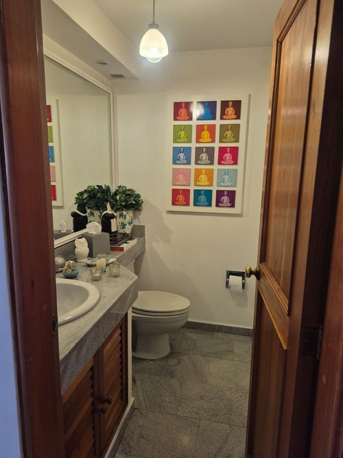 Apartamento de 3 alcobas en venta en Los Rosales, Bogotá, 208 m² · foto 19 de 22