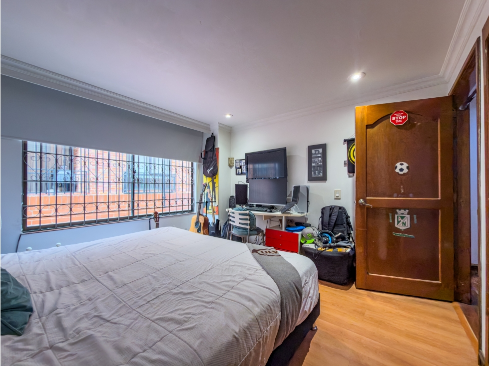 Apartamento en venta en Chicó Navarra, Bogotá · foto 19 de 24