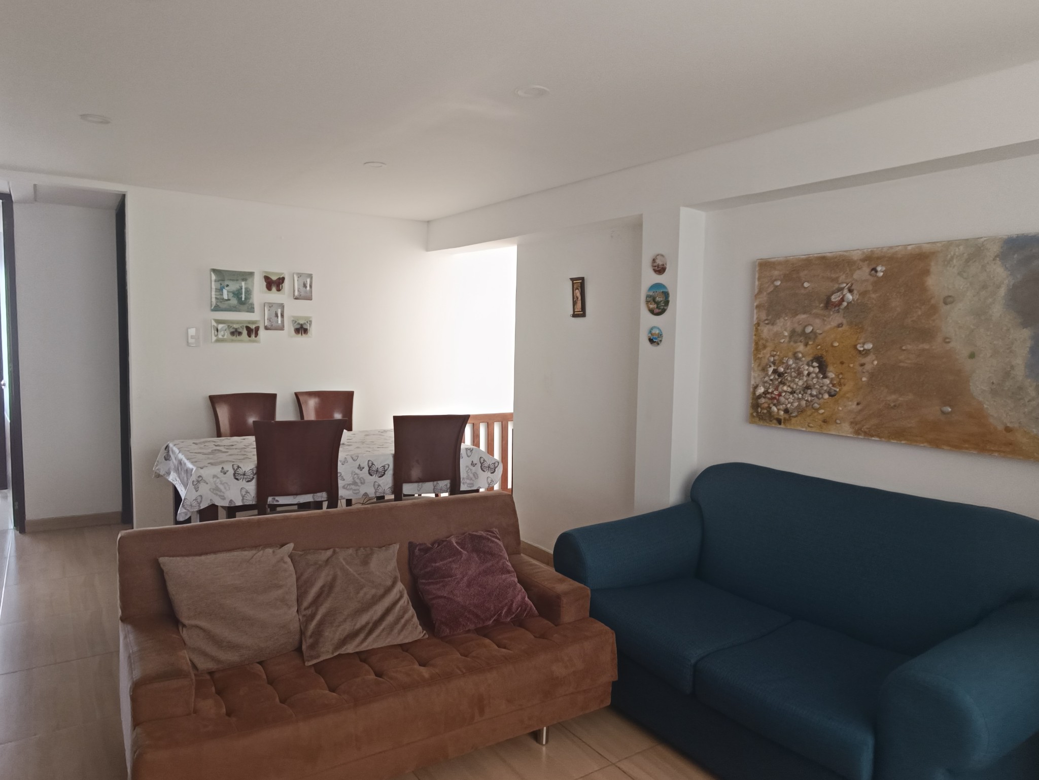 Casa en venta en Antonio Granados, Bogotá · foto 3 de 24
