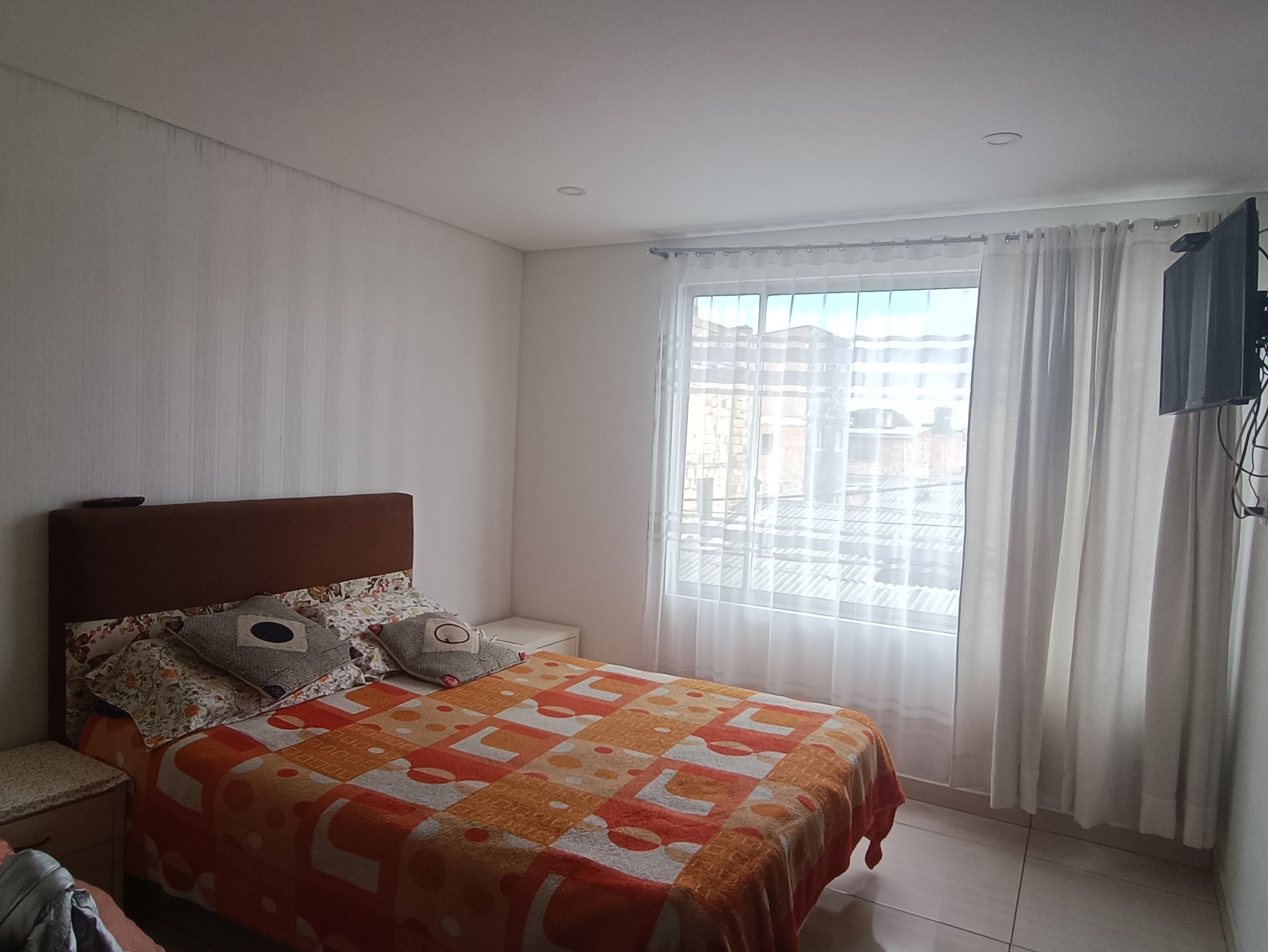 Casa en venta en Antonio Granados, Bogotá · foto 9 de 24
