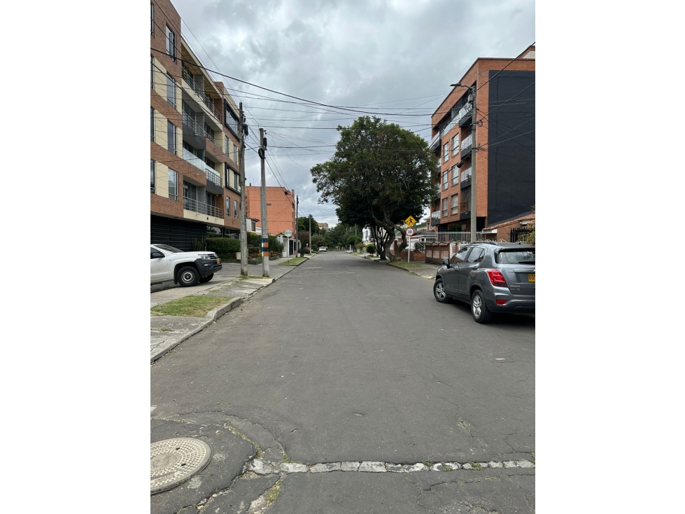 Casa en venta en Cedritos, Bogotá · foto 6 de 12