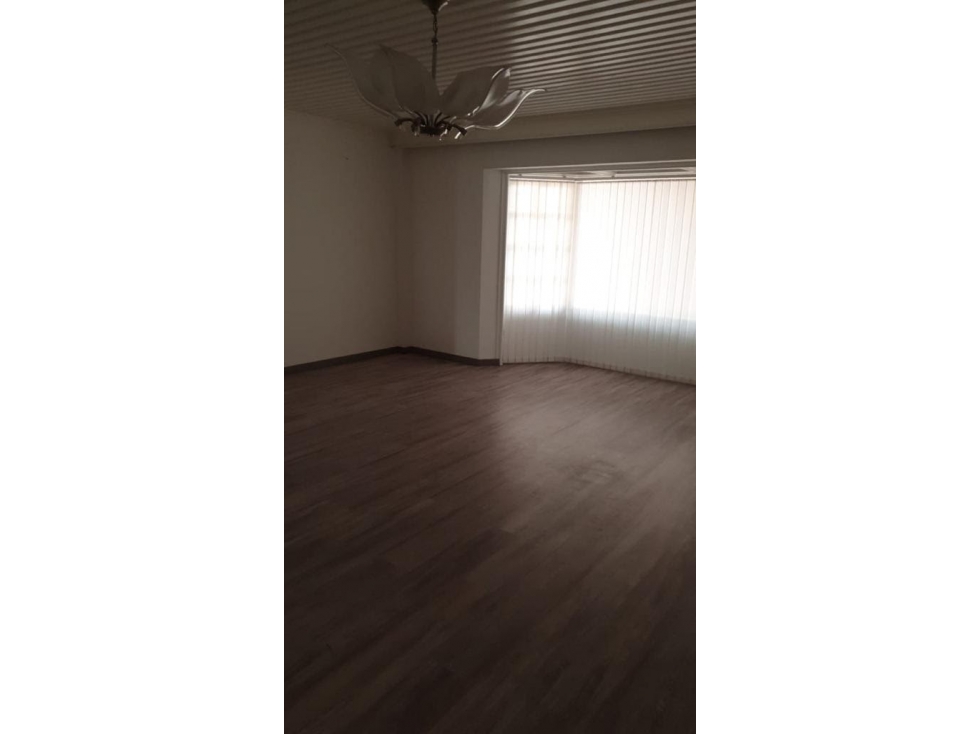 Casa en venta en Cedritos, Bogotá · foto 11 de 12