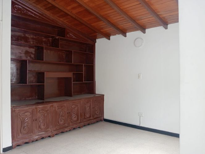Oficina en arriendo en Laureles, Medellín, 223 m² · foto 5 de 19