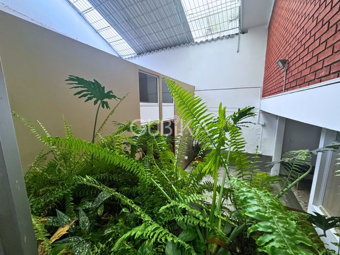 Casa de 11 alcobas en venta en Miraflores, Cali, 885 m² · foto 15 de 24