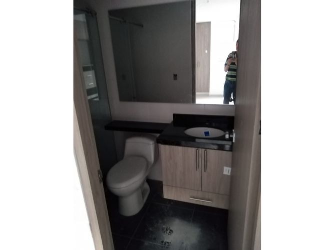 Apartamento de 3 alcobas en venta en La Pola, Ibagué, 140 m² · foto 23 de 24