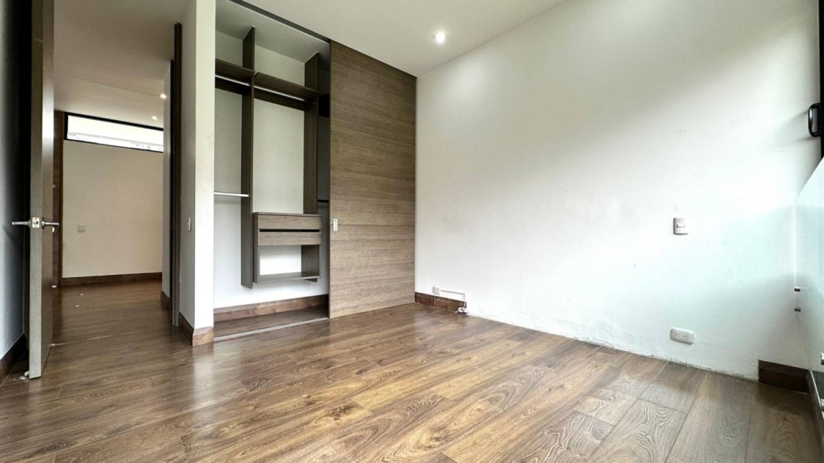 Apartamento en arriendo en San Lucas, Medellín · foto 8 de 18