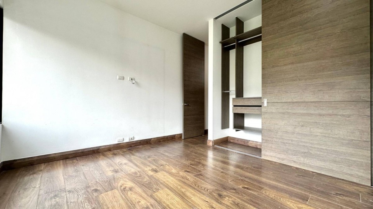 Apartamento en arriendo en San Lucas, Medellín · foto 9 de 18
