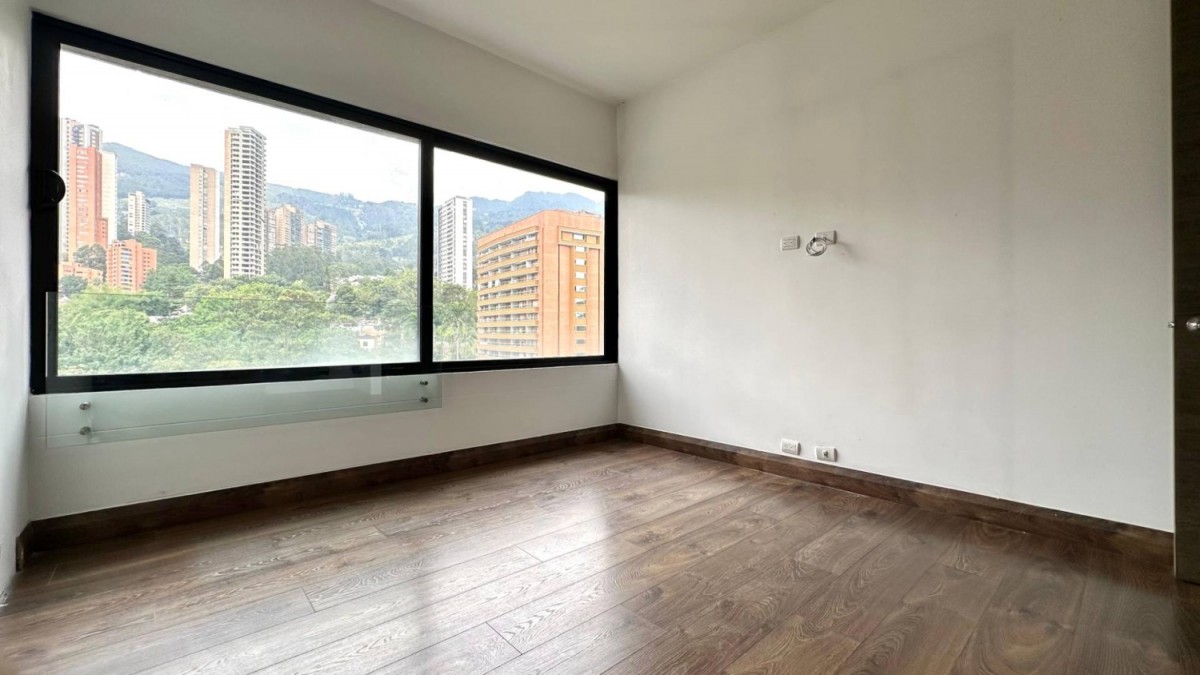 Apartamento en arriendo en San Lucas, Medellín · foto 11 de 18