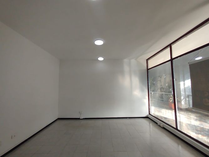 Local en arriendo en Pinares, Pereira, 24 m² · foto 3 de 3